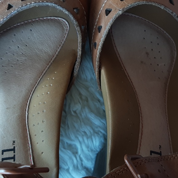 Cobb Hill by New Balance Cut-Out Sandal  8.5W - Picture 10 of 11